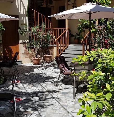 Danisimo Hotel Τυφλίδα Εξωτερικό φωτογραφία
